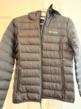 Columbia Black Packable Puffer Jacket